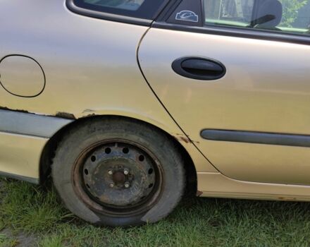 Бежевый Рено Лагуна, объемом двигателя 1.8 л и пробегом 332 тыс. км за 2200 $, фото 15 на Automoto.ua