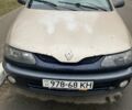 Бежевый Рено Лагуна, объемом двигателя 1.8 л и пробегом 280 тыс. км за 2000 $, фото 1 на Automoto.ua