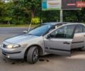 Бежевый Рено Лагуна, объемом двигателя 1.6 л и пробегом 182 тыс. км за 6500 $, фото 16 на Automoto.ua