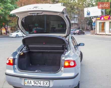 Бежевый Рено Лагуна, объемом двигателя 1.6 л и пробегом 182 тыс. км за 6500 $, фото 1 на Automoto.ua