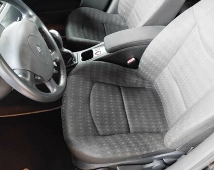 Черный Рено Лагуна, объемом двигателя 2 л и пробегом 173 тыс. км за 5200 $, фото 16 на Automoto.ua