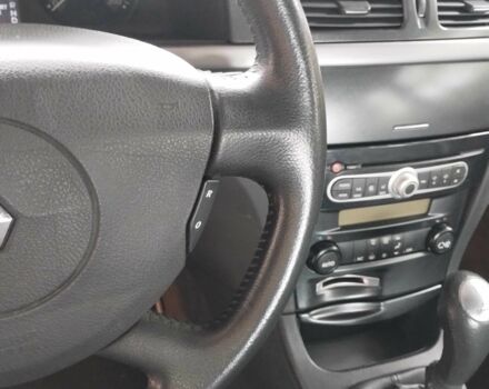 Черный Рено Лагуна, объемом двигателя 2 л и пробегом 173 тыс. км за 5200 $, фото 15 на Automoto.ua