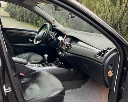 Рено Лагуна 2010 в Самборе на Automoto.ua Черный Рено Лагуна, объемом двигателя 2 л и пробегом 201 тыс. км за 7000 $, фото 8 на Automoto.ua