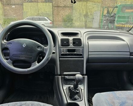 Чорний Рено Лагуна, об'ємом двигуна 2 л та пробігом 200 тис. км за 1400 $, фото 12 на Automoto.ua