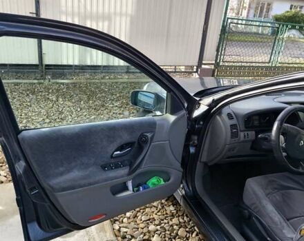 Черный Рено Лагуна, объемом двигателя 1.87 л и пробегом 210 тыс. км за 3800 $, фото 14 на Automoto.ua
