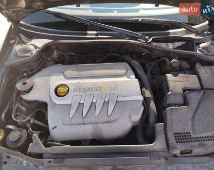 Черный Рено Лагуна, объемом двигателя 2.2 л и пробегом 363 тыс. км за 3300 $, фото 13 на Automoto.ua