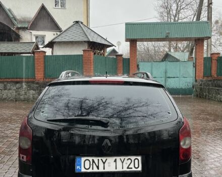 Черный Рено Лагуна, объемом двигателя 2.2 л и пробегом 248 тыс. км за 1300 $, фото 4 на Automoto.ua