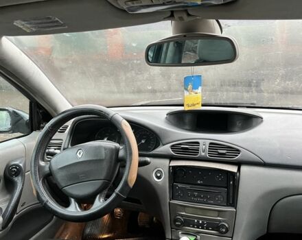 Черный Рено Лагуна, объемом двигателя 2.2 л и пробегом 248 тыс. км за 1300 $, фото 5 на Automoto.ua