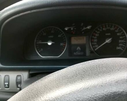 Черный Рено Лагуна, объемом двигателя 1.87 л и пробегом 400 тыс. км за 3550 $, фото 4 на Automoto.ua