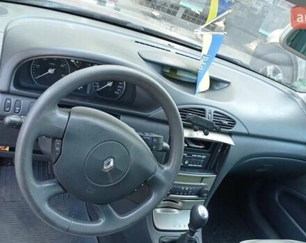 Черный Рено Лагуна, объемом двигателя 2.19 л и пробегом 264 тыс. км за 3850 $, фото 3 на Automoto.ua