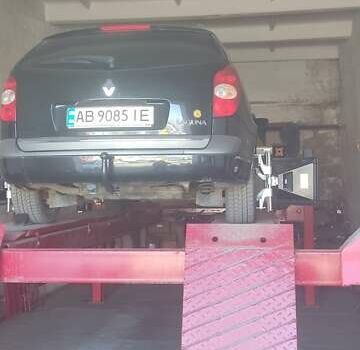 Черный Рено Лагуна, объемом двигателя 1.78 л и пробегом 270 тыс. км за 4200 $, фото 5 на Automoto.ua