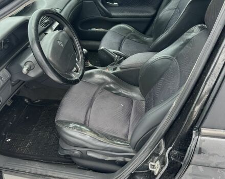 Черный Рено Лагуна, объемом двигателя 1.8 л и пробегом 260 тыс. км за 3900 $, фото 4 на Automoto.ua