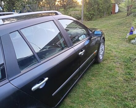 Черный Рено Лагуна, объемом двигателя 1.9 л и пробегом 337 тыс. км за 3800 $, фото 3 на Automoto.ua