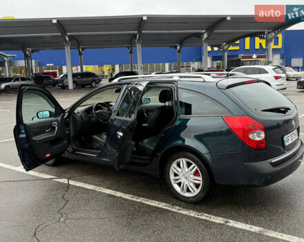 Черный Рено Лагуна, объемом двигателя 2 л и пробегом 356 тыс. км за 5500 $, фото 4 на Automoto.ua