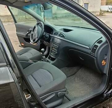 Рено Лагуна 2006 в Луцке на Automoto.ua Черный Рено Лагуна, объемом двигателя 1.9 л и пробегом 267 тыс. км за 4600 $, фото 11 на Automoto.ua