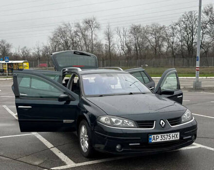 Черный Рено Лагуна, объемом двигателя 2 л и пробегом 356 тыс. км за 5500 $, фото 12 на Automoto.ua