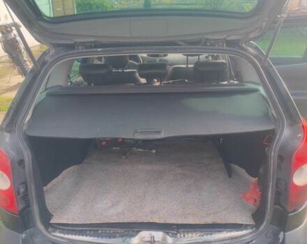 Рено Лагуна 2007 в Новорад-Волынском на Automoto.ua Черный Рено Лагуна, объемом двигателя 1.9 л и пробегом 224 тыс. км за 2800 $, фото 15 на Automoto.ua