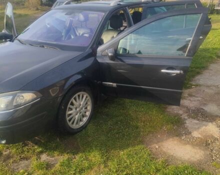 Рено Лагуна 2007 в Новорад-Волынском на Automoto.ua Черный Рено Лагуна, объемом двигателя 1.9 л и пробегом 224 тыс. км за 2800 $, фото 8 на Automoto.ua