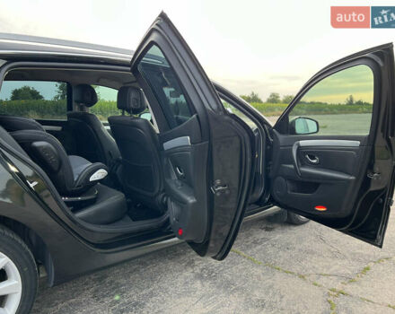 Чорний Рено Лагуна, об'ємом двигуна 2 л та пробігом 273 тис. км за 6600 $, фото 12 на Automoto.ua