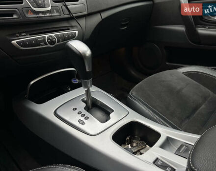 Чорний Рено Лагуна, об'ємом двигуна 2 л та пробігом 378 тис. км за 6500 $, фото 21 на Automoto.ua