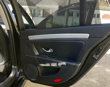 Черный Рено Лагуна, объемом двигателя 2 л и пробегом 276 тыс. км за 7700 $, фото 26 на Automoto.ua