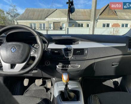 Черный Рено Лагуна, объемом двигателя 2 л и пробегом 276 тыс. км за 7700 $, фото 33 на Automoto.ua