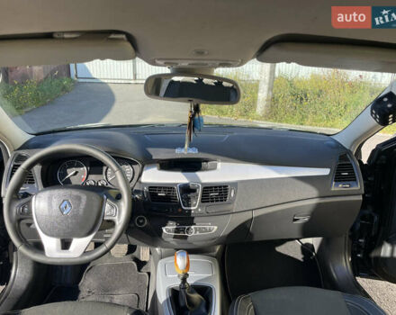Черный Рено Лагуна, объемом двигателя 2 л и пробегом 276 тыс. км за 7700 $, фото 34 на Automoto.ua