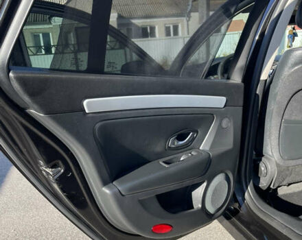 Черный Рено Лагуна, объемом двигателя 2 л и пробегом 276 тыс. км за 7700 $, фото 18 на Automoto.ua