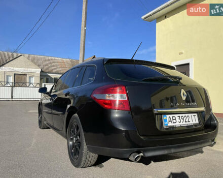 Черный Рено Лагуна, объемом двигателя 2 л и пробегом 276 тыс. км за 7700 $, фото 3 на Automoto.ua
