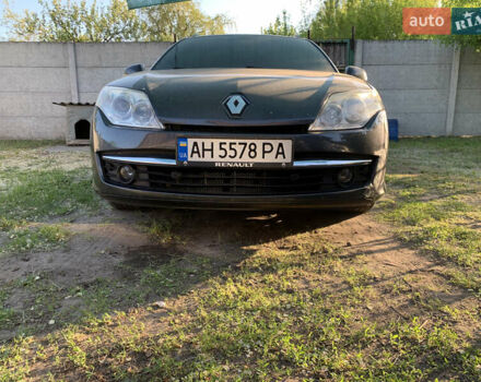 Черный Рено Лагуна, объемом двигателя 2 л и пробегом 285 тыс. км за 6100 $, фото 2 на Automoto.ua