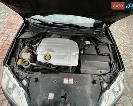 Чорний Рено Лагуна, об'ємом двигуна 2 л та пробігом 378 тис. км за 6500 $, фото 29 на Automoto.ua