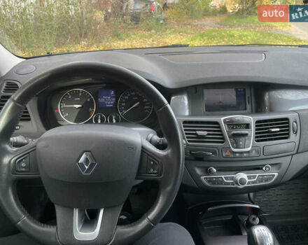 Черный Рено Лагуна, объемом двигателя 1.5 л и пробегом 302 тыс. км за 5950 $, фото 12 на Automoto.ua