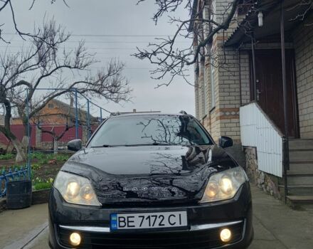 Черный Рено Лагуна, объемом двигателя 2 л и пробегом 309 тыс. км за 7500 $, фото 1 на Automoto.ua