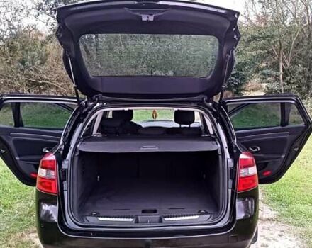 Рено Лагуна 2010 в Лановцах на Automoto.ua Черный Рено Лагуна, объемом двигателя 1.5 л и пробегом 246 тыс. км за 6500 $, фото 4 на Automoto.ua