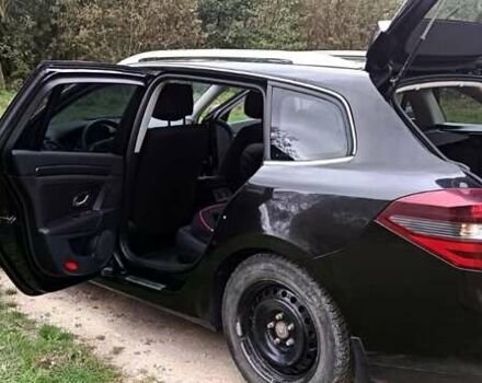 Рено Лагуна 2010 в Лановцах на Automoto.ua Черный Рено Лагуна, объемом двигателя 1.5 л и пробегом 246 тыс. км за 6500 $, фото 7 на Automoto.ua