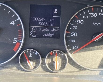 Черный Рено Лагуна, объемом двигателя 1.5 л и пробегом 309 тыс. км за 6300 $, фото 11 на Automoto.ua