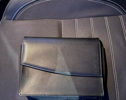 Черный Рено Лагуна, объемом двигателя 1.5 л и пробегом 238 тыс. км за 7700 $, фото 27 на Automoto.ua