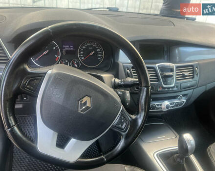 Черный Рено Лагуна, объемом двигателя 1.5 л и пробегом 241 тыс. км за 5200 $, фото 10 на Automoto.ua