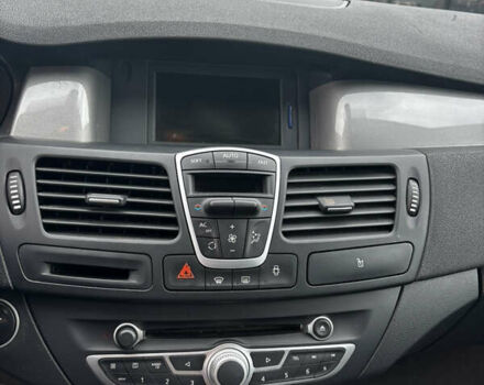 Черный Рено Лагуна, объемом двигателя 1.46 л и пробегом 340 тыс. км за 6299 $, фото 8 на Automoto.ua