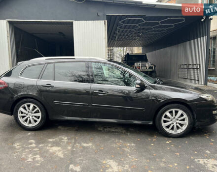 Черный Рено Лагуна, объемом двигателя 1.46 л и пробегом 203 тыс. км за 5900 $, фото 4 на Automoto.ua