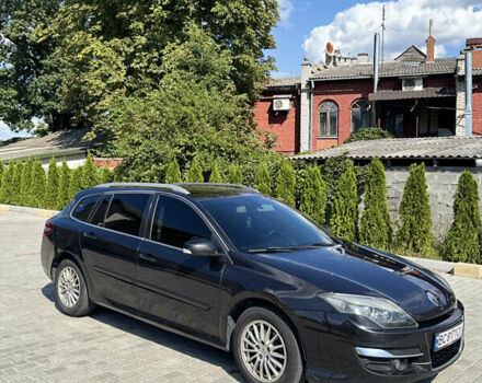 Черный Рено Лагуна, объемом двигателя 1.5 л и пробегом 246 тыс. км за 5600 $, фото 1 на Automoto.ua