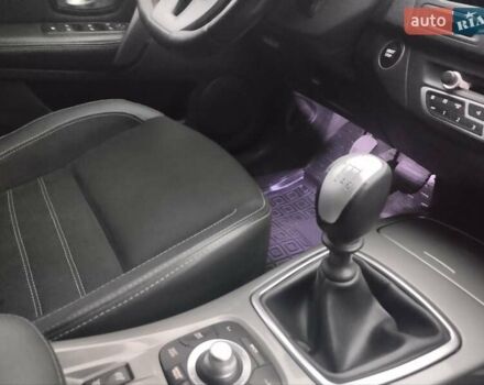 Черный Рено Лагуна, объемом двигателя 1.5 л и пробегом 250 тыс. км за 5500 $, фото 27 на Automoto.ua