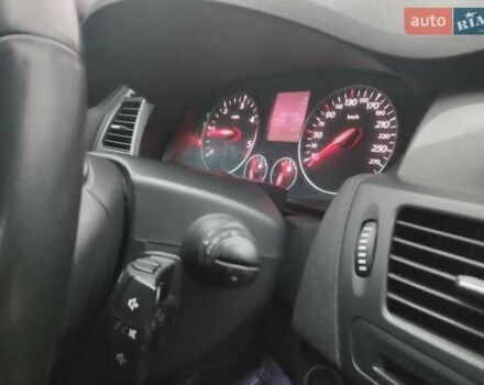 Черный Рено Лагуна, объемом двигателя 1.5 л и пробегом 250 тыс. км за 5500 $, фото 18 на Automoto.ua