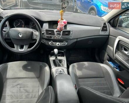 Черный Рено Лагуна, объемом двигателя 1.5 л и пробегом 312 тыс. км за 6200 $, фото 6 на Automoto.ua