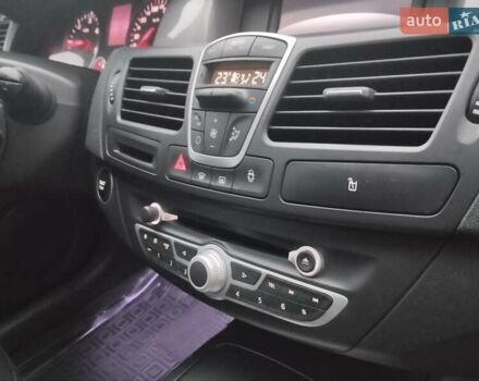 Черный Рено Лагуна, объемом двигателя 1.5 л и пробегом 250 тыс. км за 5500 $, фото 26 на Automoto.ua