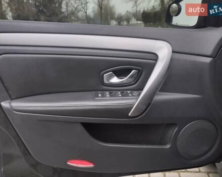 Черный Рено Лагуна, объемом двигателя 1.5 л и пробегом 250 тыс. км за 5500 $, фото 20 на Automoto.ua