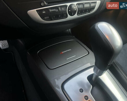 Черный Рено Лагуна, объемом двигателя 2 л и пробегом 190 тыс. км за 9000 $, фото 31 на Automoto.ua