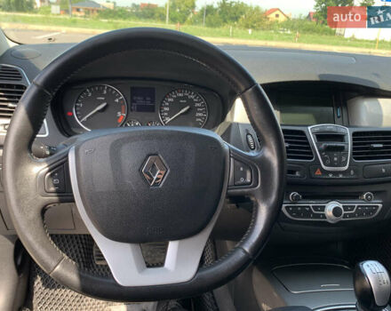 Рено Лагуна 2013 в Ровно на Automoto.ua Черный Рено Лагуна, объемом двигателя 2 л и пробегом 280 тыс. км за 7000 $, фото 2 на Automoto.ua