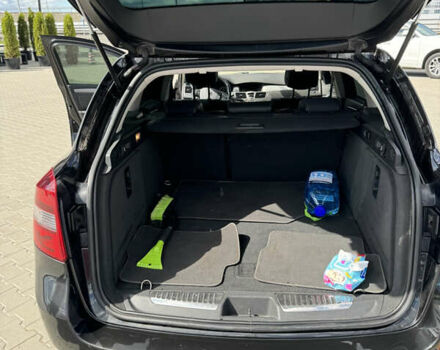 Рено Лагуна 2013 в Киеве на Automoto.ua Черный Рено Лагуна, объемом двигателя 2 л и пробегом 370 тыс. км за 8700 $, фото 7 на Automoto.ua