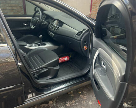 Черный Рено Лагуна, объемом двигателя 1.46 л и пробегом 190 тыс. км за 8400 $, фото 6 на Automoto.ua